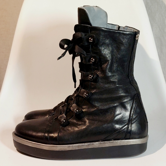 Andìa Fora black leather side-zip laced combat boots, EU41, EUC - Picture 6 of 15